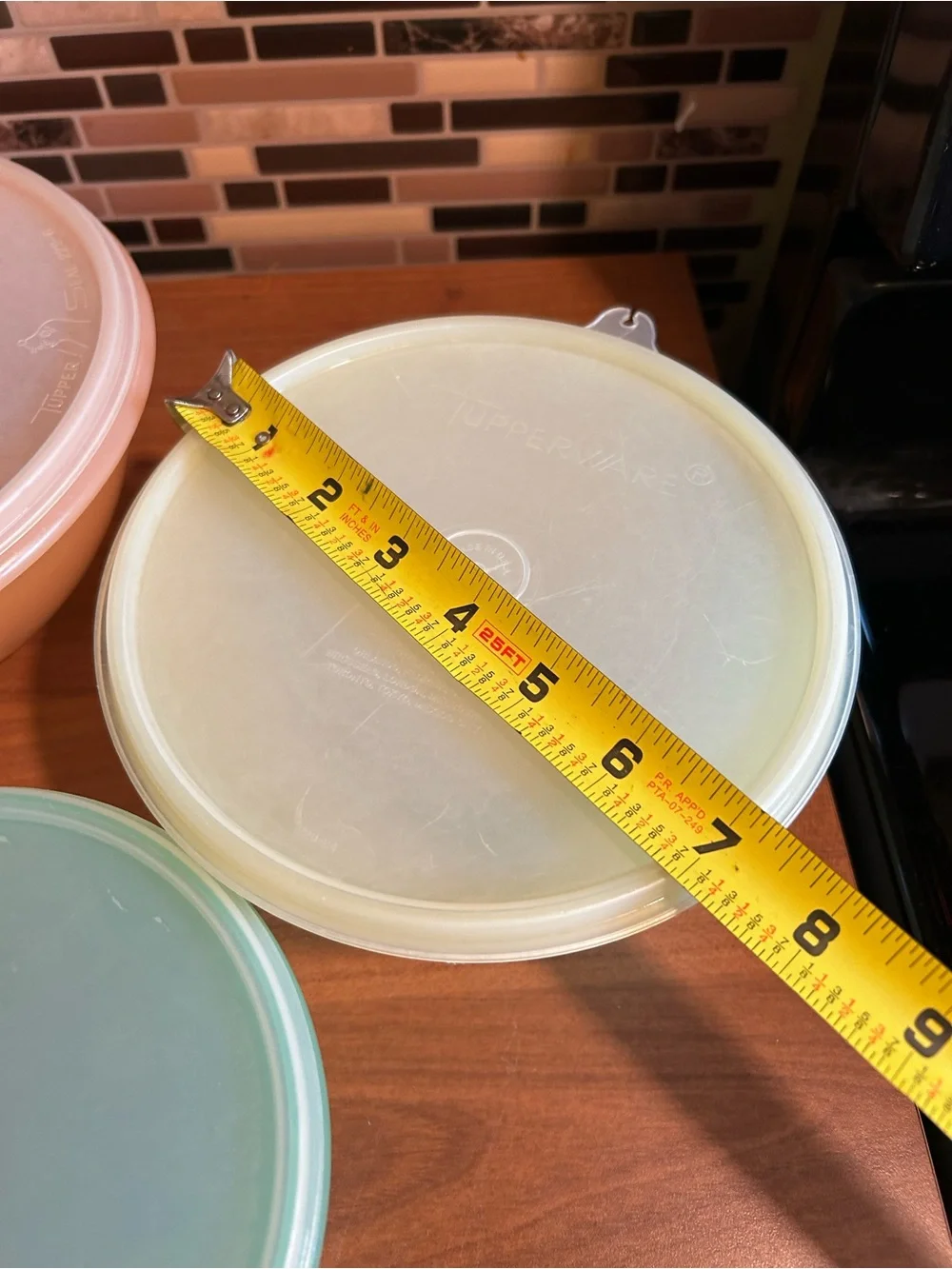 Vintage Tupperware Pastel Nesting Storage Bowls with Lids - Set of 5
